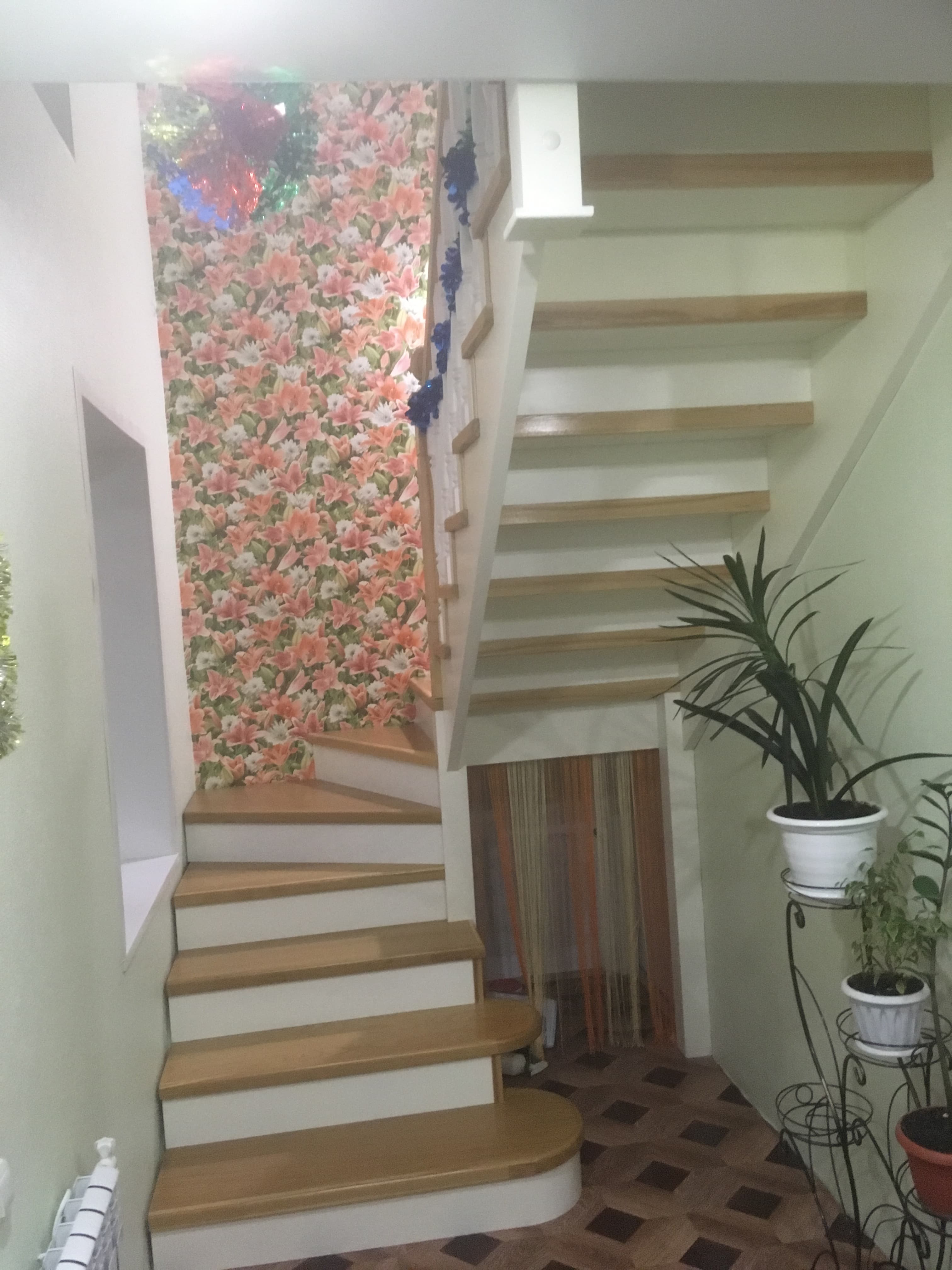 Лестница с дубовыми ступенями  в Ковылкино