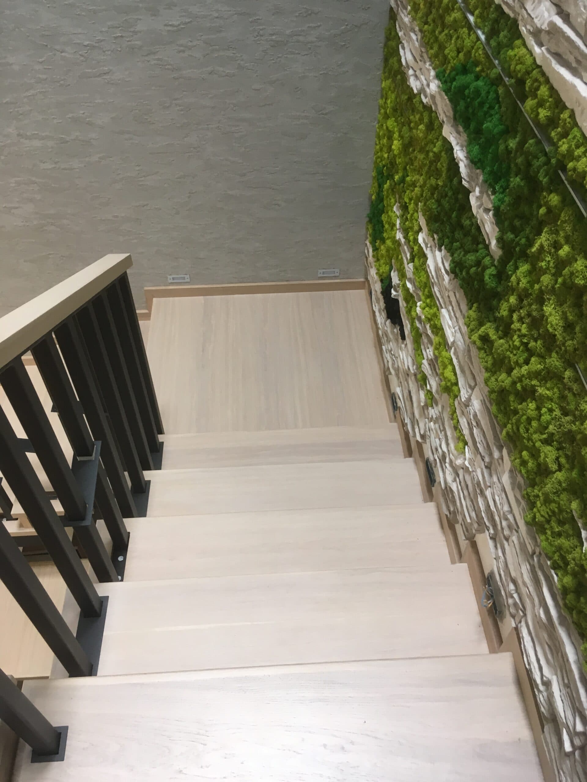 Отделка бетонной лестницы современными материалами